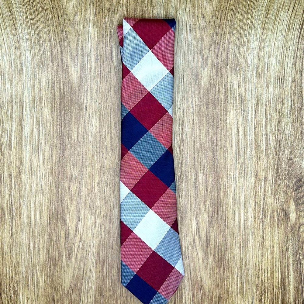 IZOD Tie! New!